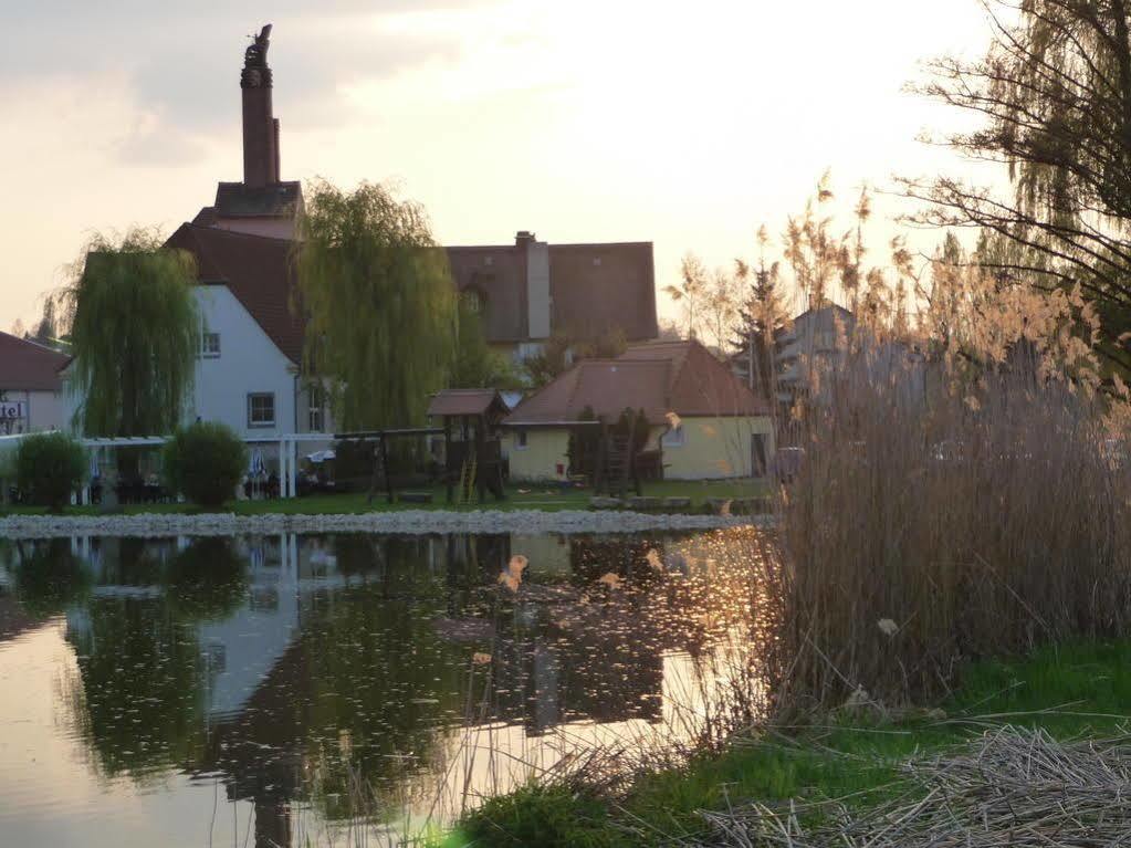 Landgasthof Windfelder Am See Stegaurach Exterior foto